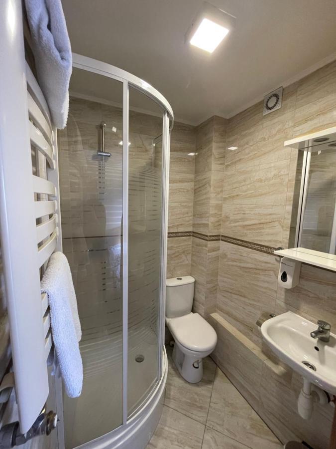 Hotelik Gold Raszyn Kültér fotó